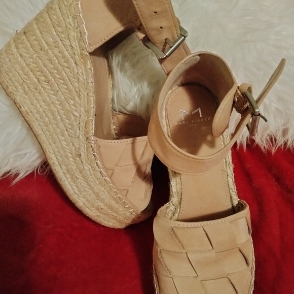 Marc Fisher Platform Espadrille Wedge - Picture 6 of 12